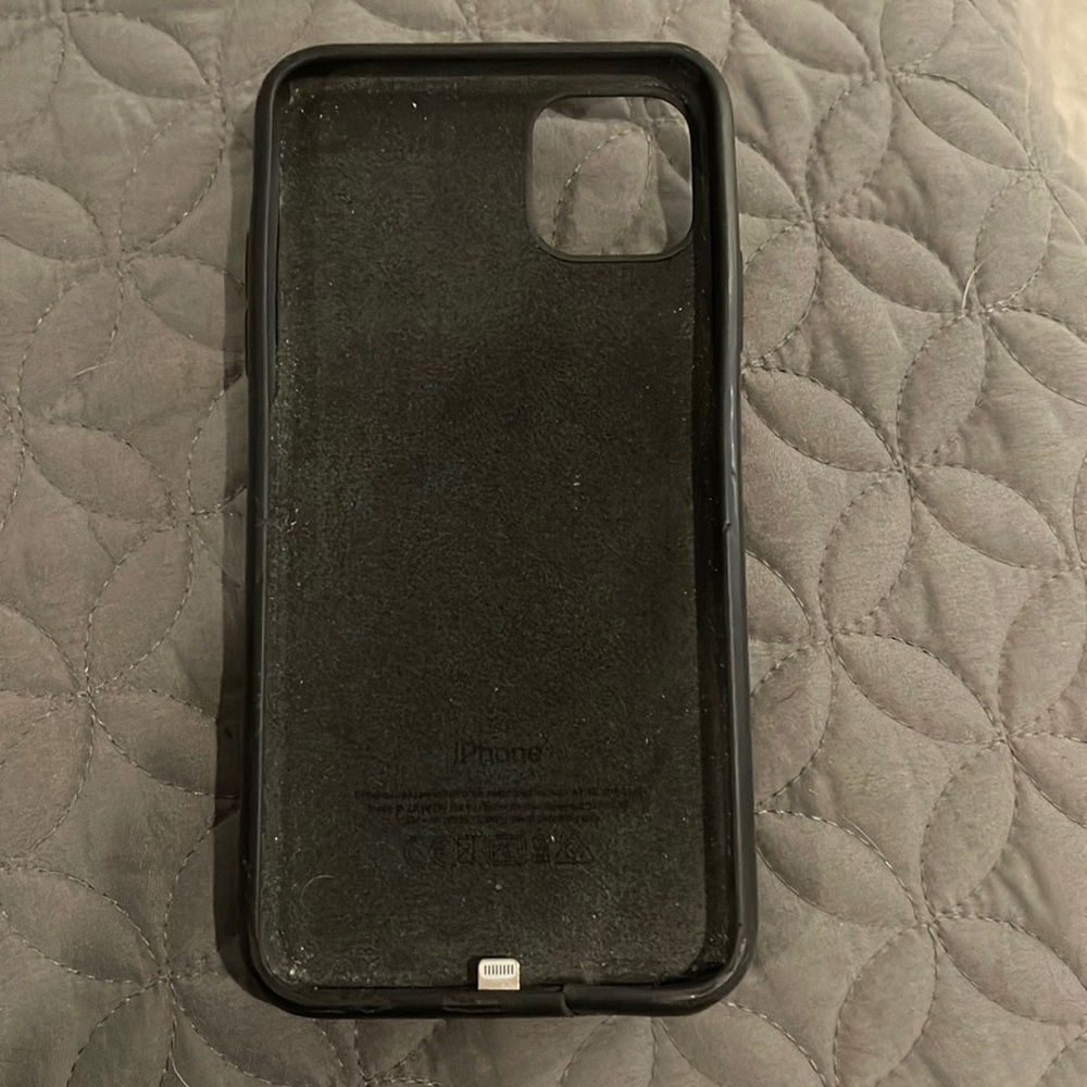 Apple  iPhone Pro Max smart battery case with wireless charging case
